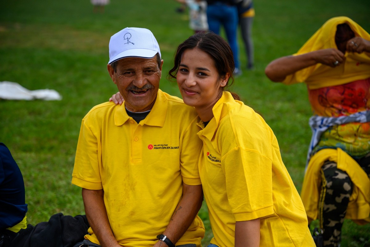 Veljko Kajtazi, Suzana Krčmar, Sitnice,
