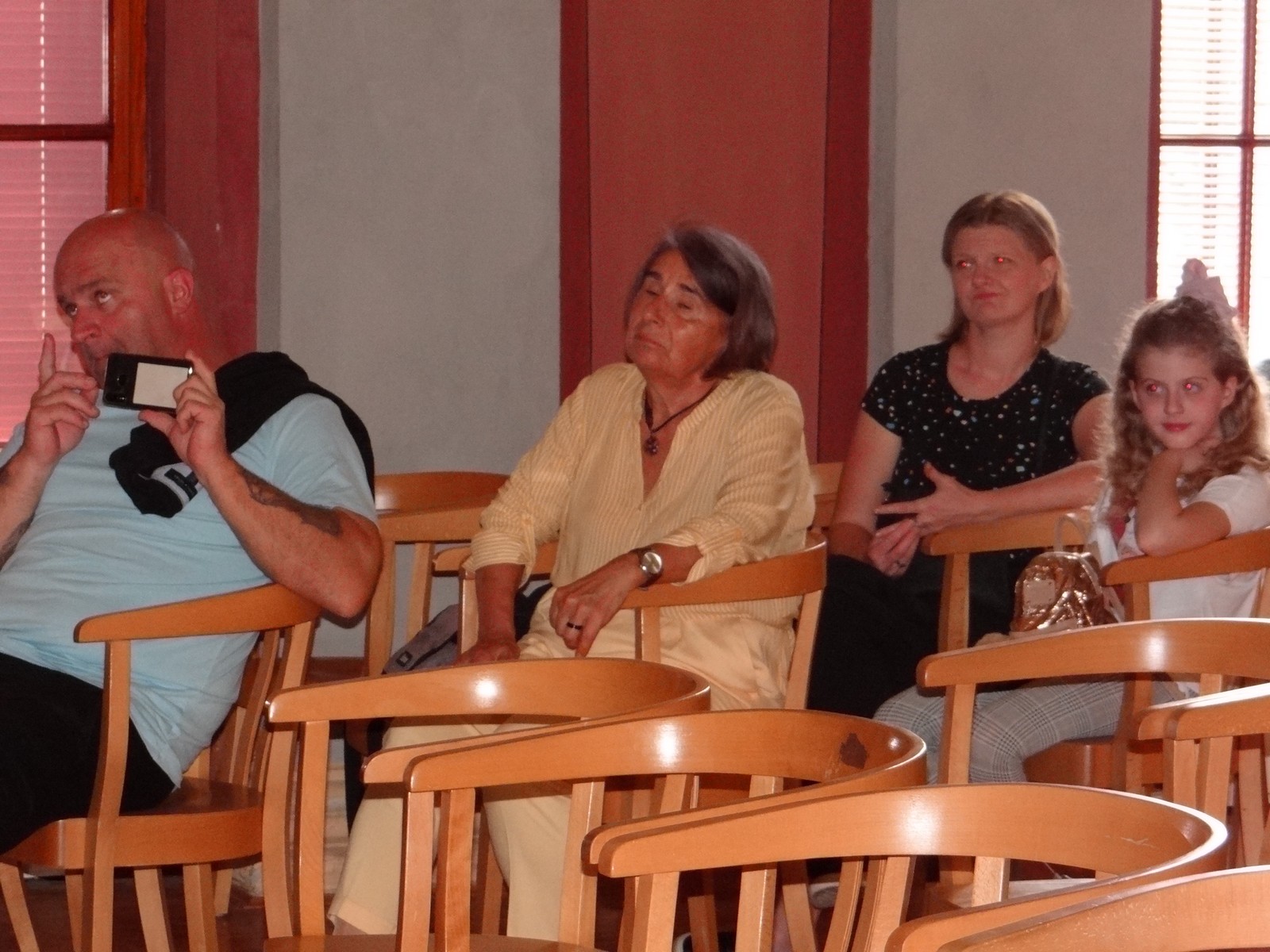 FOTO Udruga oboljelih od celijakije SZ Hrvatske izdala je slikovnicu ‘Patrik i prijatelji u potrazi za pekarnicom’ FOTO Udruga oboljelih od celijakije SZ Hrvatske izdala je slikovnicu ‘Patrik i prijatelji u potrazi za pekarnicom’