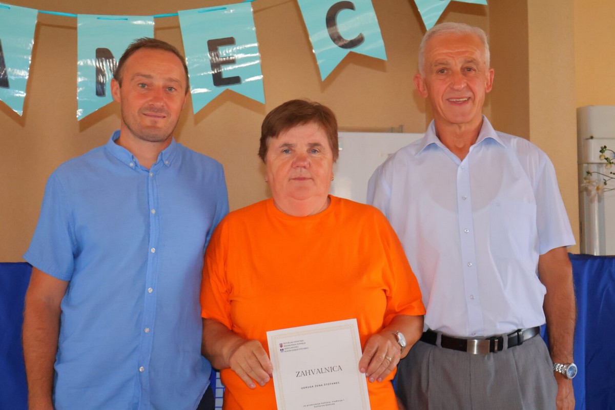 ŠTEFANEC Svečanim otvorenjem novog platoa, vatrogasnom vježbom i druženjem proslavljen Dan mjesta ŠTEFANEC Svečanim otvorenjem novog platoa, vatrogasnom vježbom i druženjem proslavljen Dan mjesta