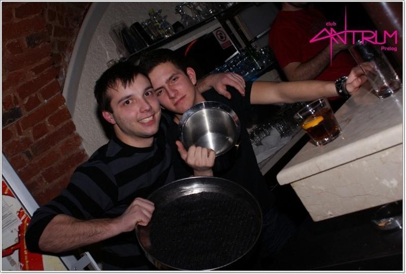 slika0082 Antrum (Petak i subota, 8. i 9.2.2013) slika0082 Antrum (Petak i subota, 8. i 9.2.2013)