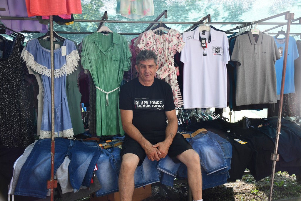 SAJAM U ČAKOVCU Sajam je preplavilo obilje svježeg voća i povrća