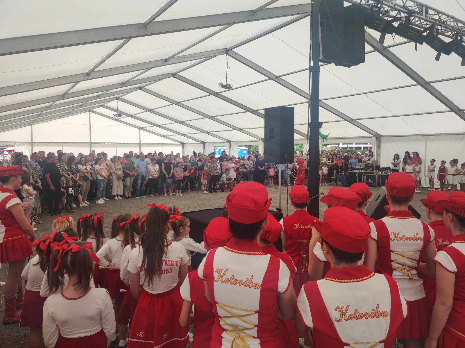 NAJVEĆA KOTORIPSKA MANIFESTACIJA Dani šibe i ribe i ove godine privukli mnoštvo gostiju