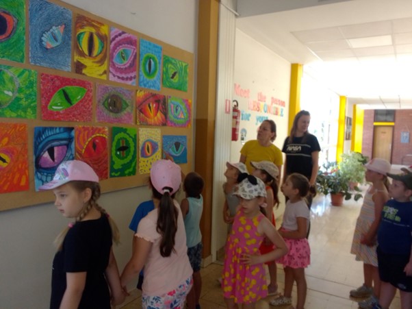 ‘Medeki’ posjetili OŠ Strahoninec