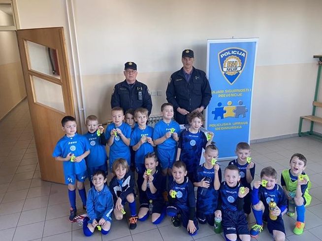 Preventivne aktivnosti preloških policajaca