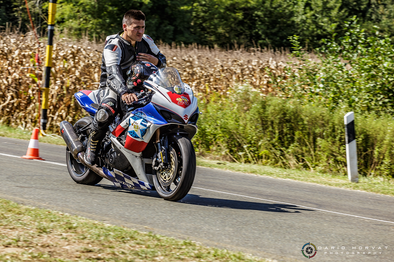 Utrka ubrzanja s motociklima u Goričanu