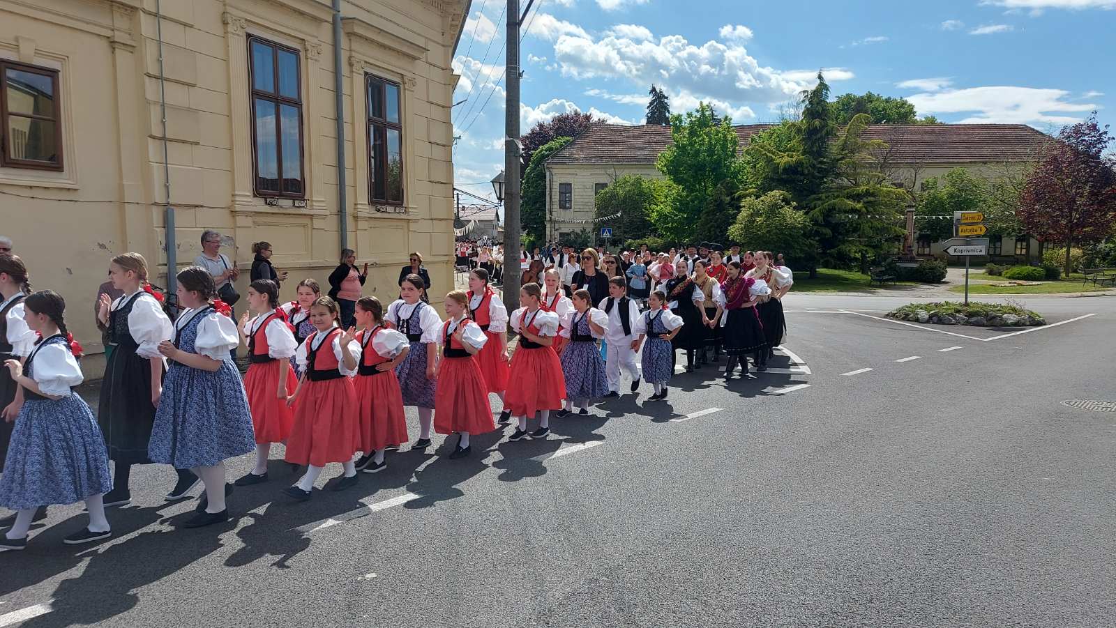 folklor donja dubrava