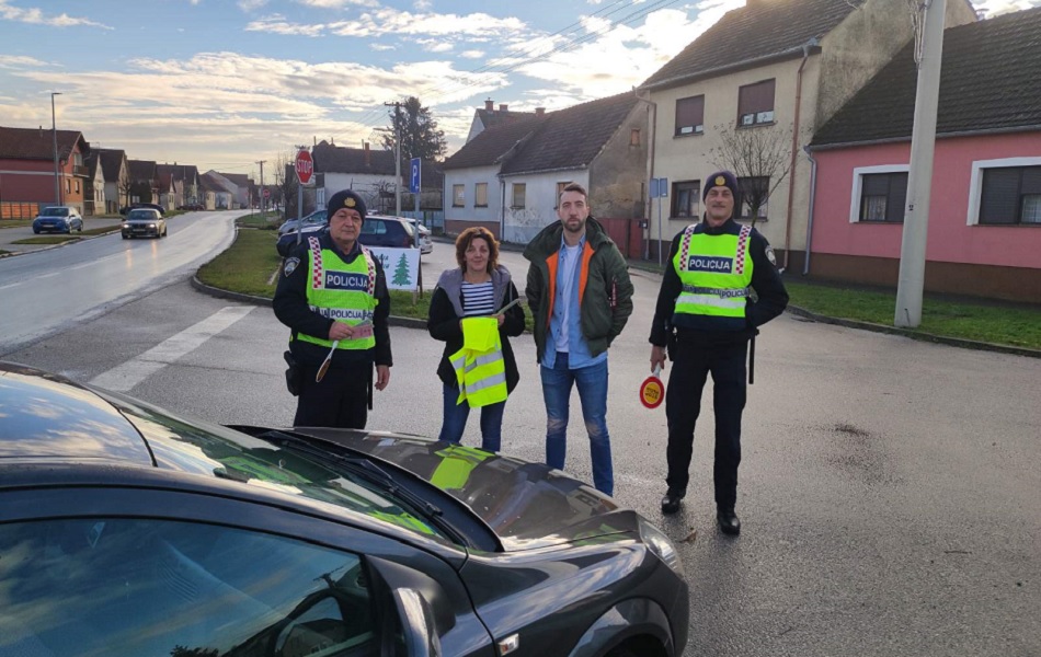 Policija i Grad Prelog darivali najsavjesnije vozače
