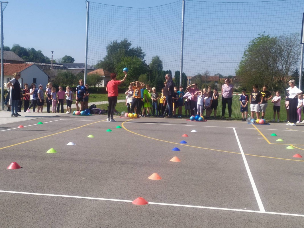 SPORT I DRUŽENJE Mališani iz vrtića ‘Maslačak’ uključili su se u obilježavanje Europskog tjedna sporta