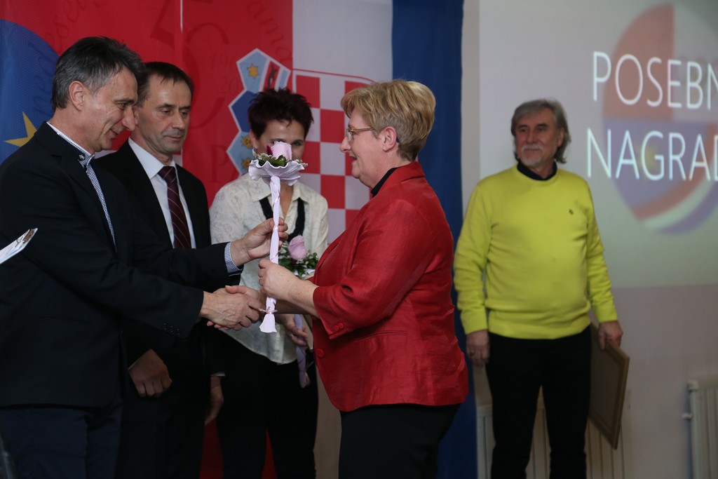 pravazena00056513126