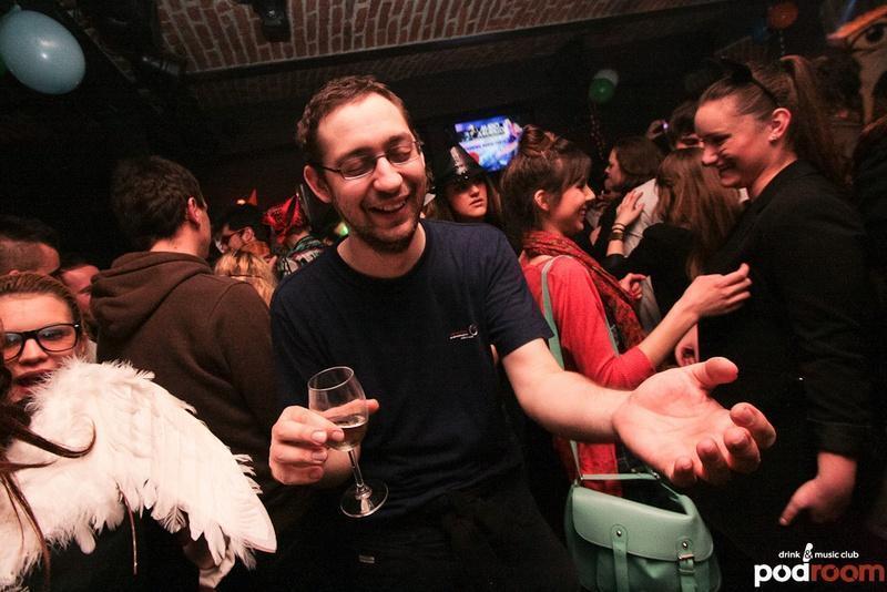 slika0036Podroom (Subota, 9.2. – Carninival House Party – DJ Mario Amarillo)