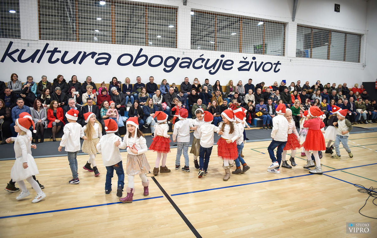 Božićna priredba u Draškovcu