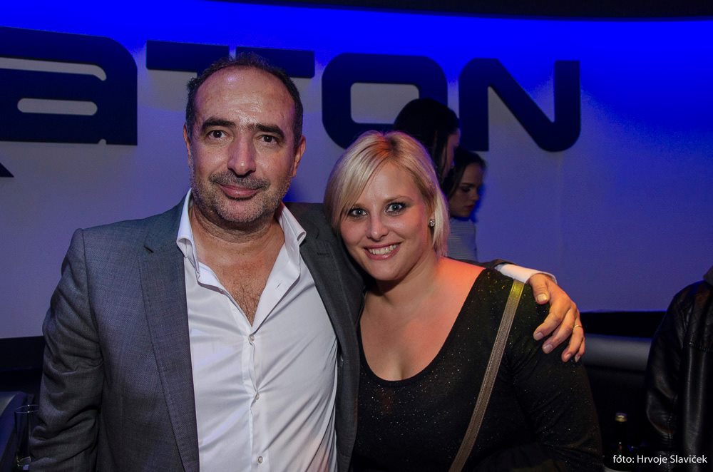 1488238112165708917508377451204