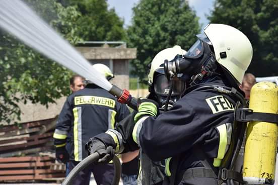 Vatrogasna vježba u tvrtki Kerbek u Donjem Kraljevcu