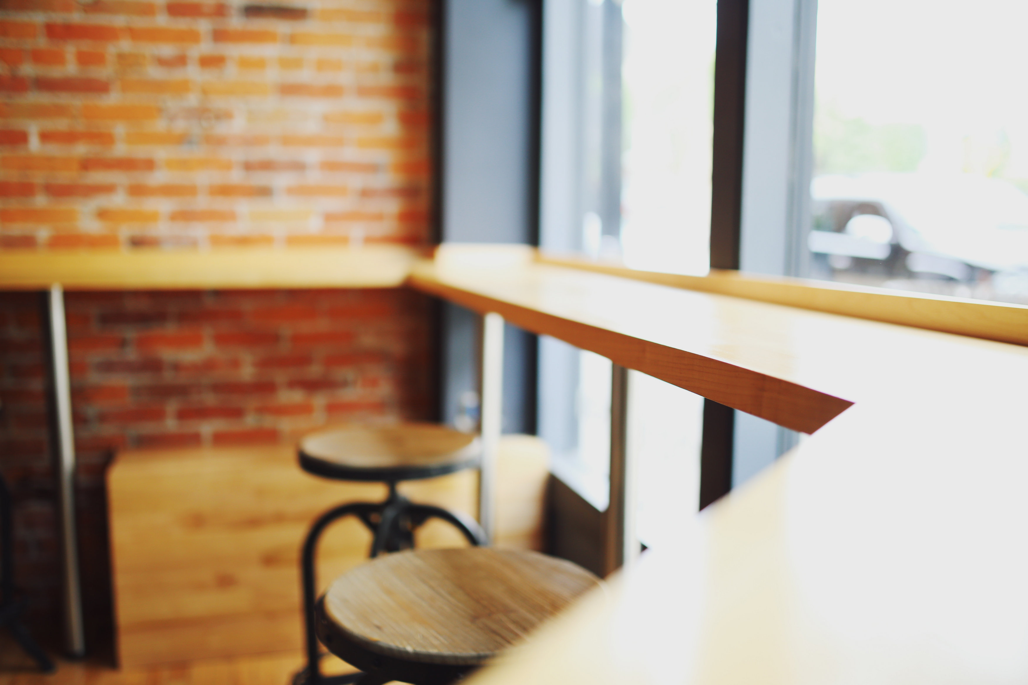 brickandmortarbrickandmortar000