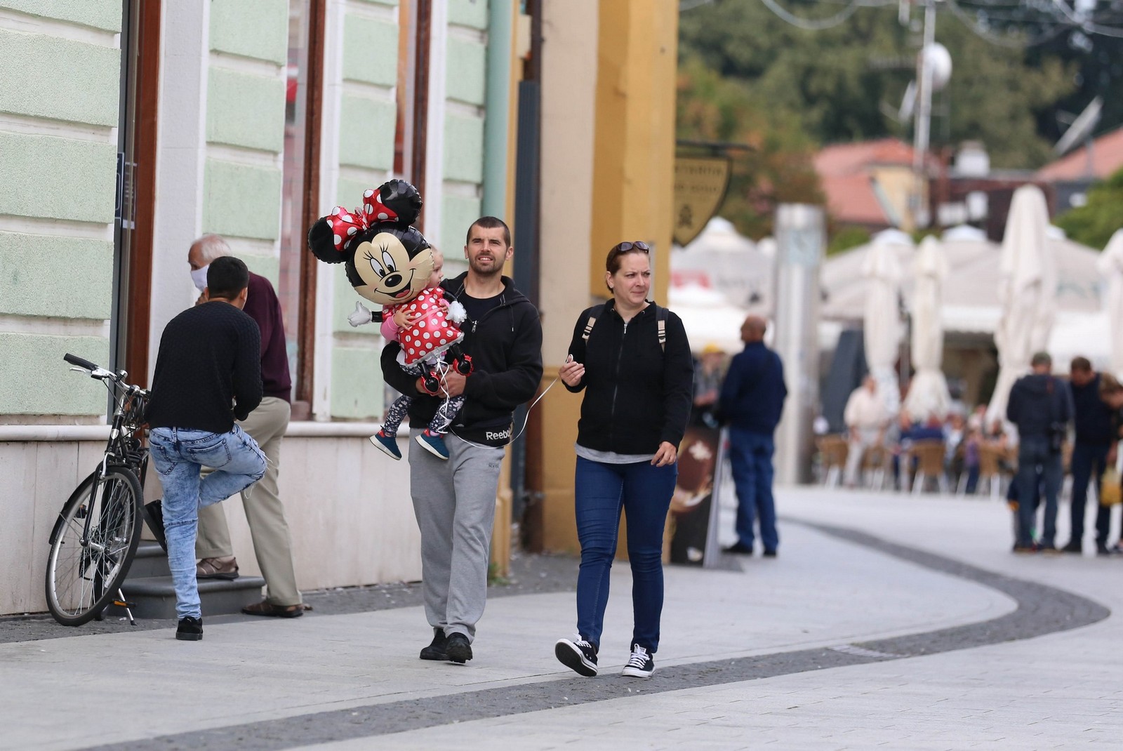 KLIKOM PO ČAKOVCU Subotnje jutro izmamilo građane u centar grada
