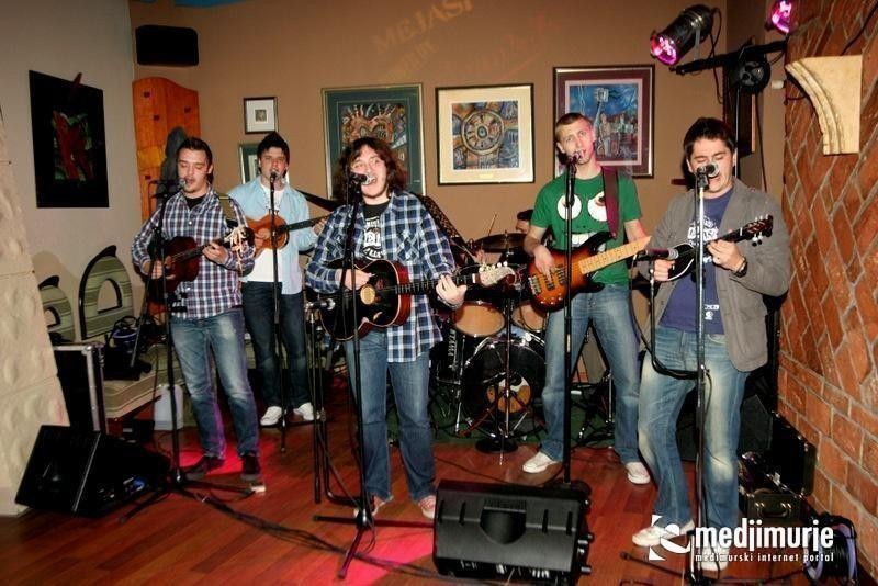 slika0001 Arcus (Subota, 5.5.2012) slika0001 Arcus (Subota, 5.5.2012)