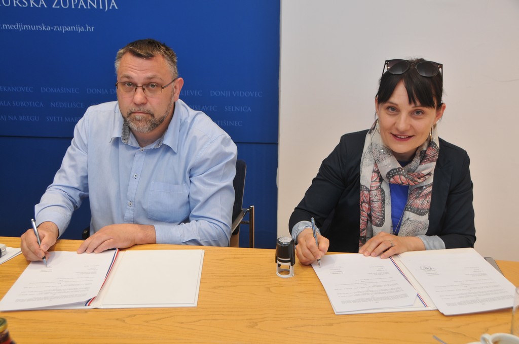 POTPISANI UGOVORI Udrugama za financiranje programa i projekata više od milijun kuna