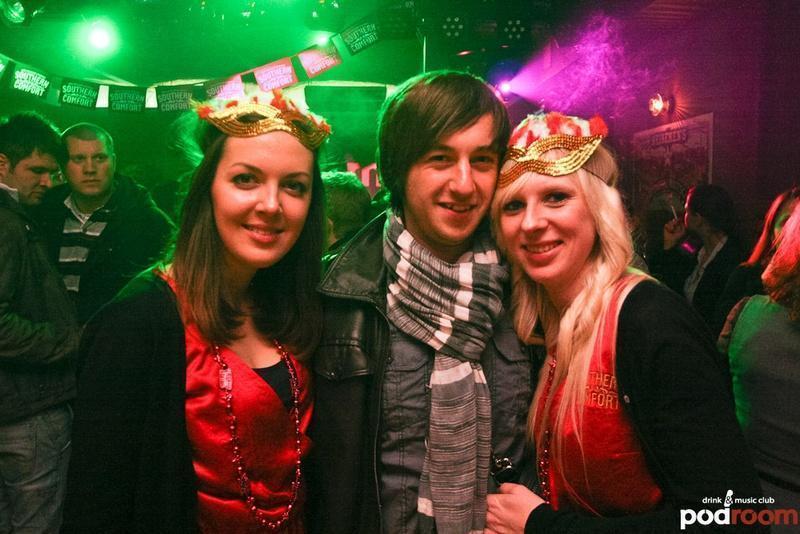 slika0003 Poodrom (Subota, 10.11. – Južnjačka party)