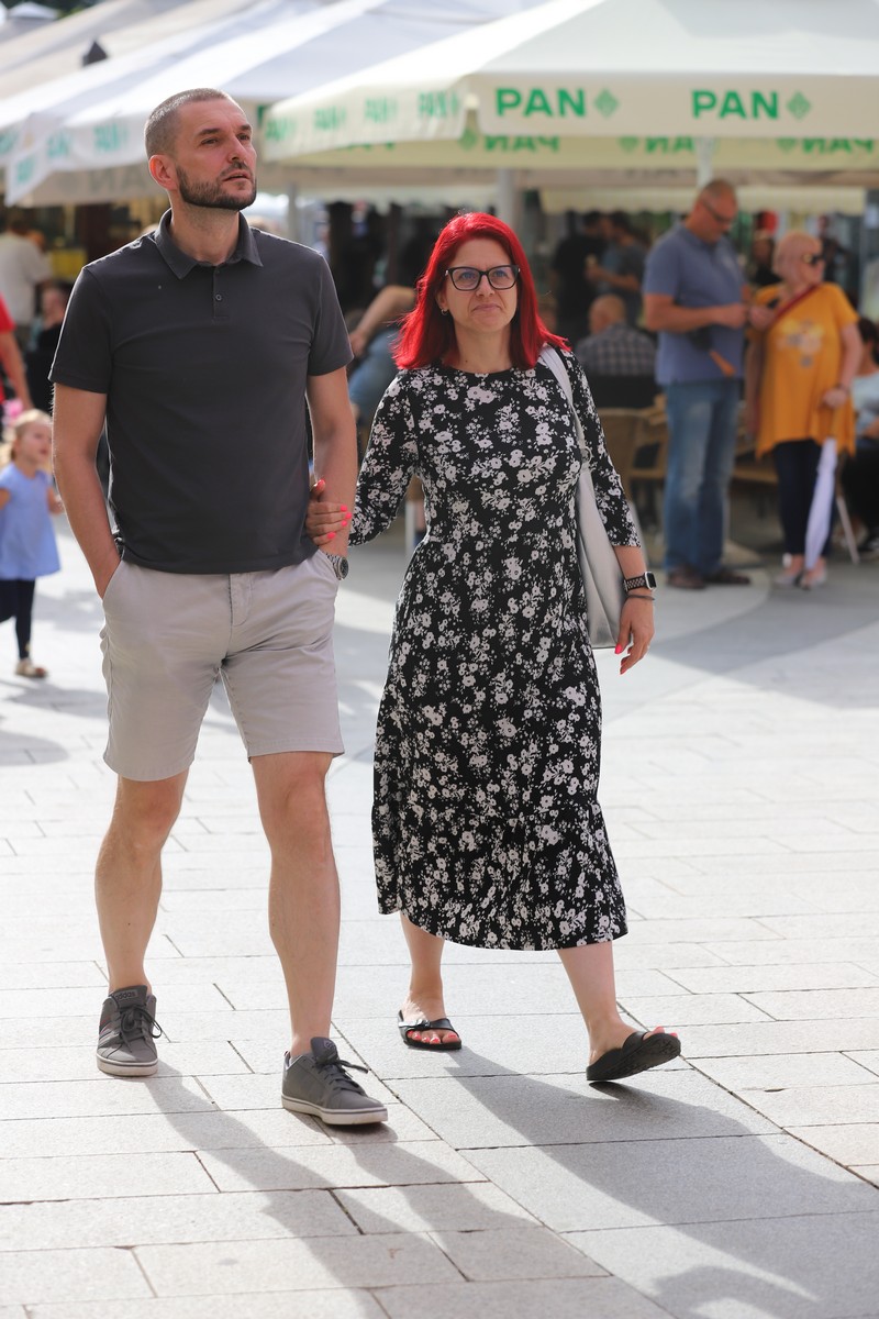 ĐIR PO GRADU Vesela subota u centru Čakovca: Porcijunkulovo je mamac brojnim građanima