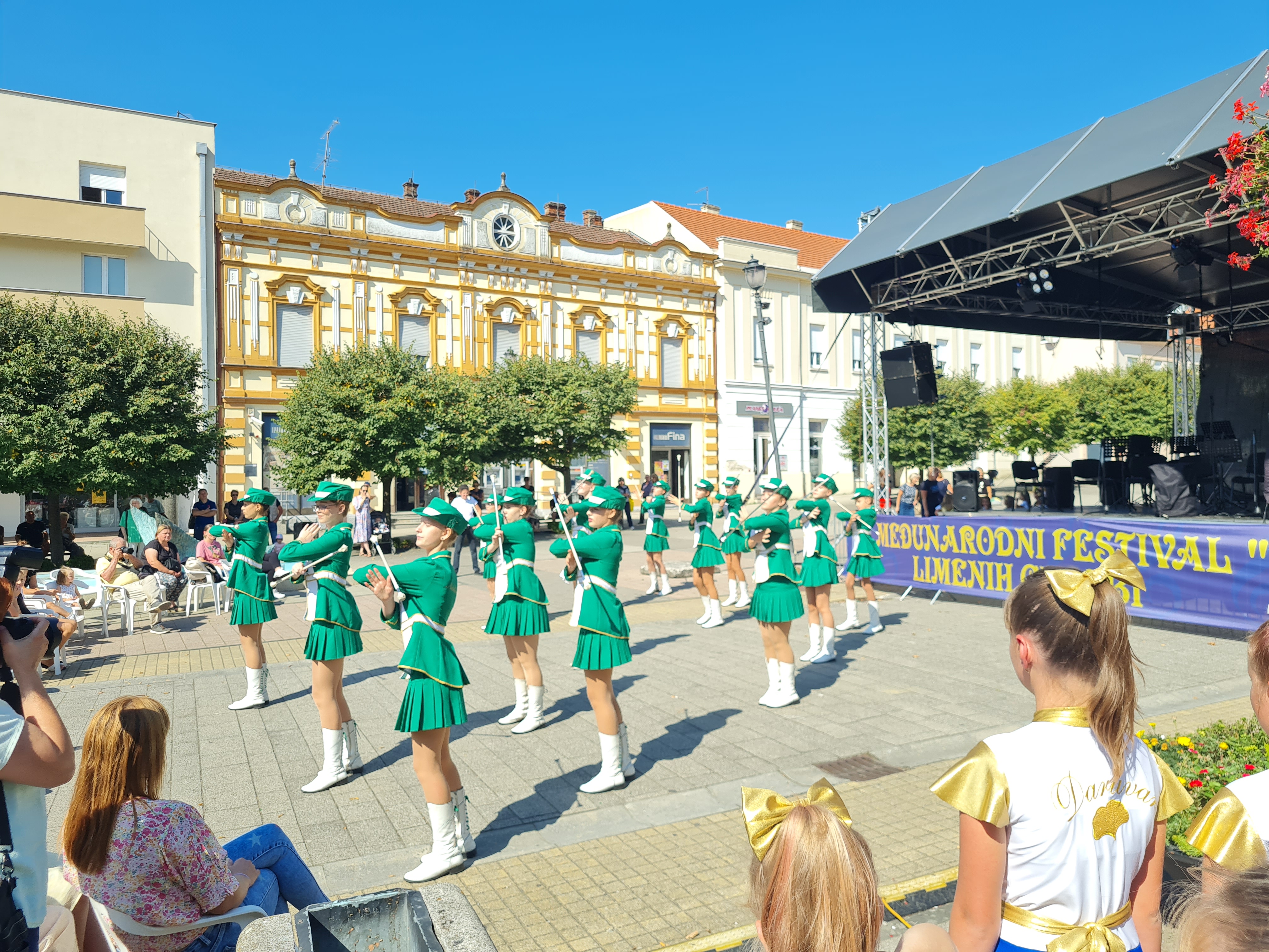 FOTO Mažoretkinje Nedelišća održale pravu malu turneju po Hrvatskoj