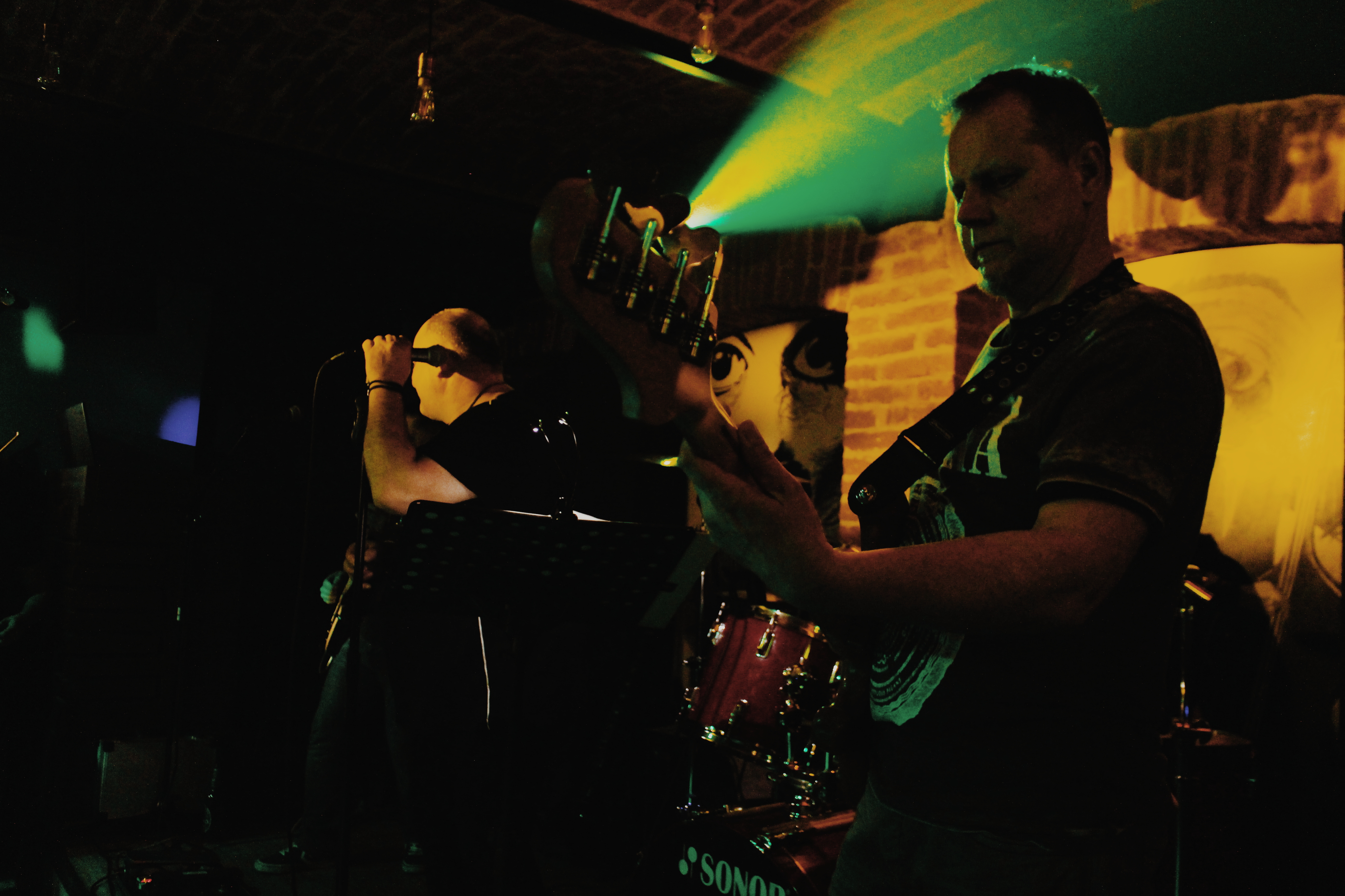 Podroom Drink & Music Club