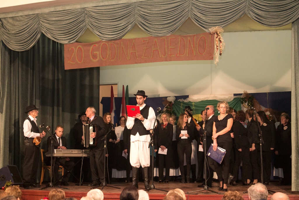 20godinakuda27262226