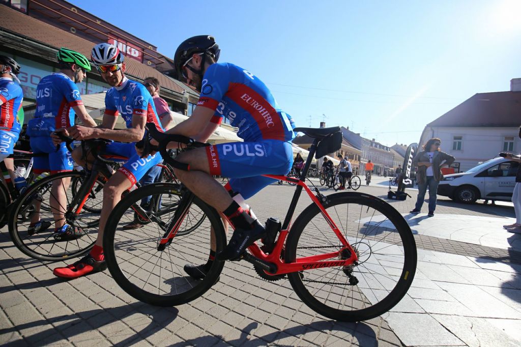 3112408210214862636336407472009