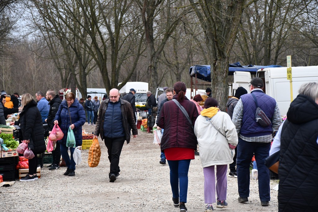 Prohladno jutro na čakovečkom sajmu, no bogata ponuda nije izostala