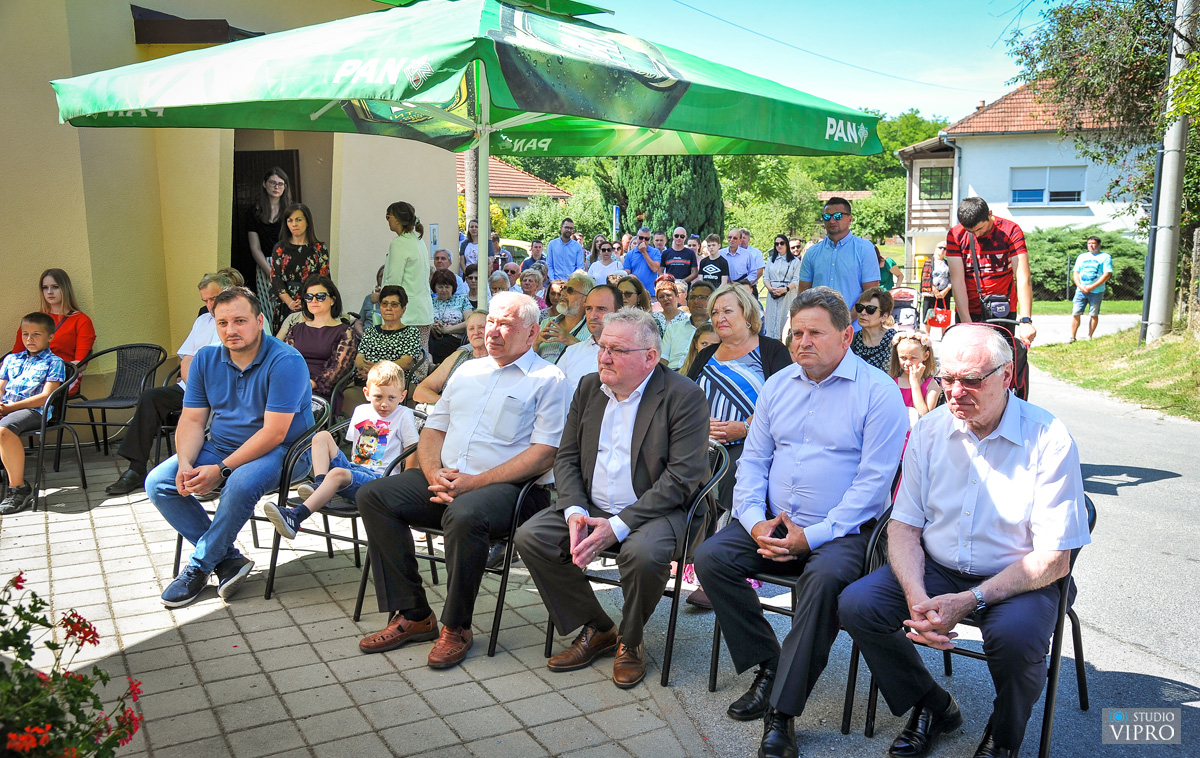 Otok obilježio svoje proštenje, Pobožnosti Presvetom Srcu Isusovu