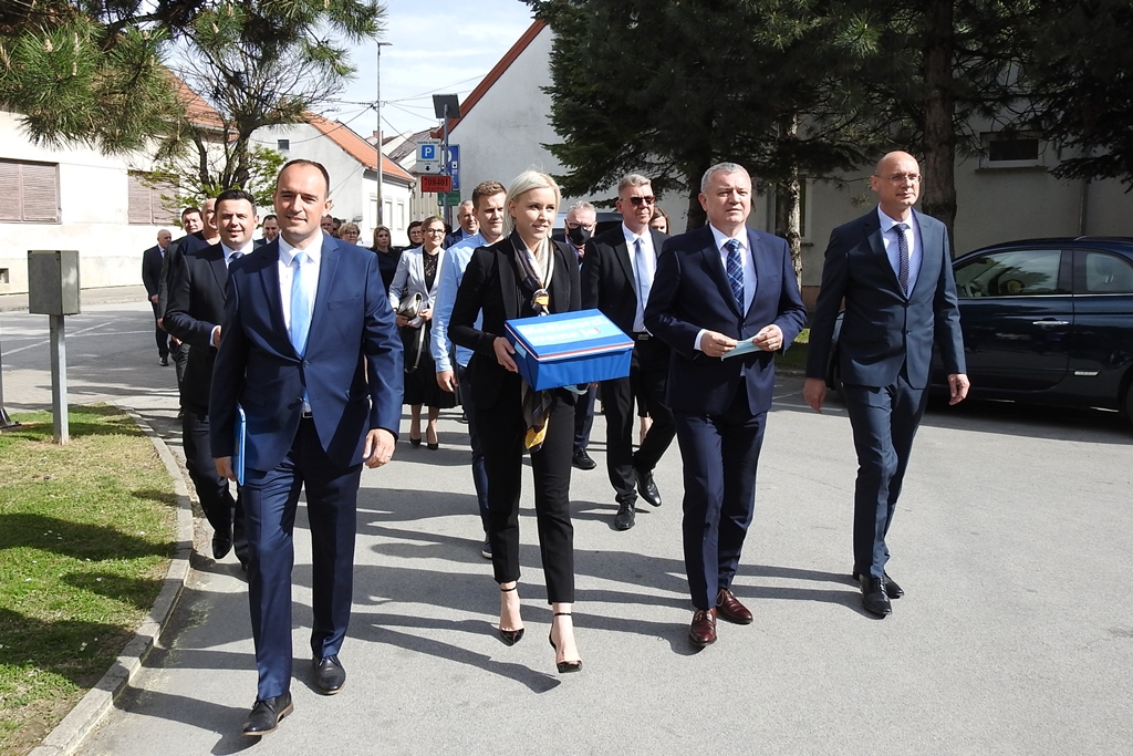 Goran Gotal predao potpise za kandidaturu za župana