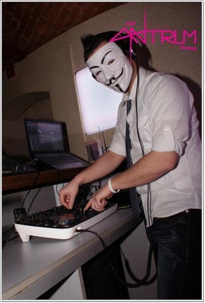 slika0037 Antrum (Petak i subota, 8. i 9.2.2013) slika0037 Antrum (Petak i subota, 8. i 9.2.2013)