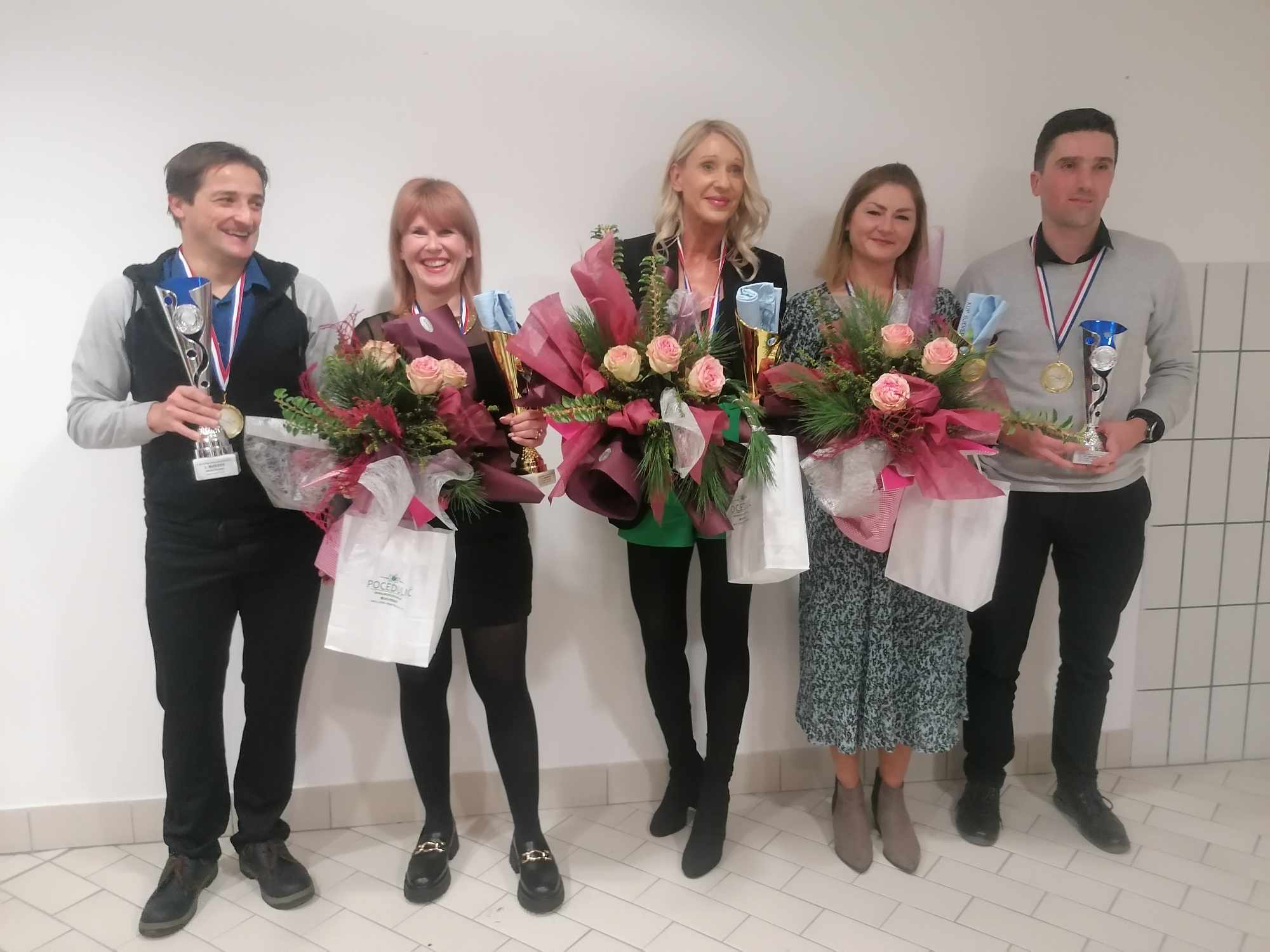 Image 5923419 (auto) Image 5923419 (auto)