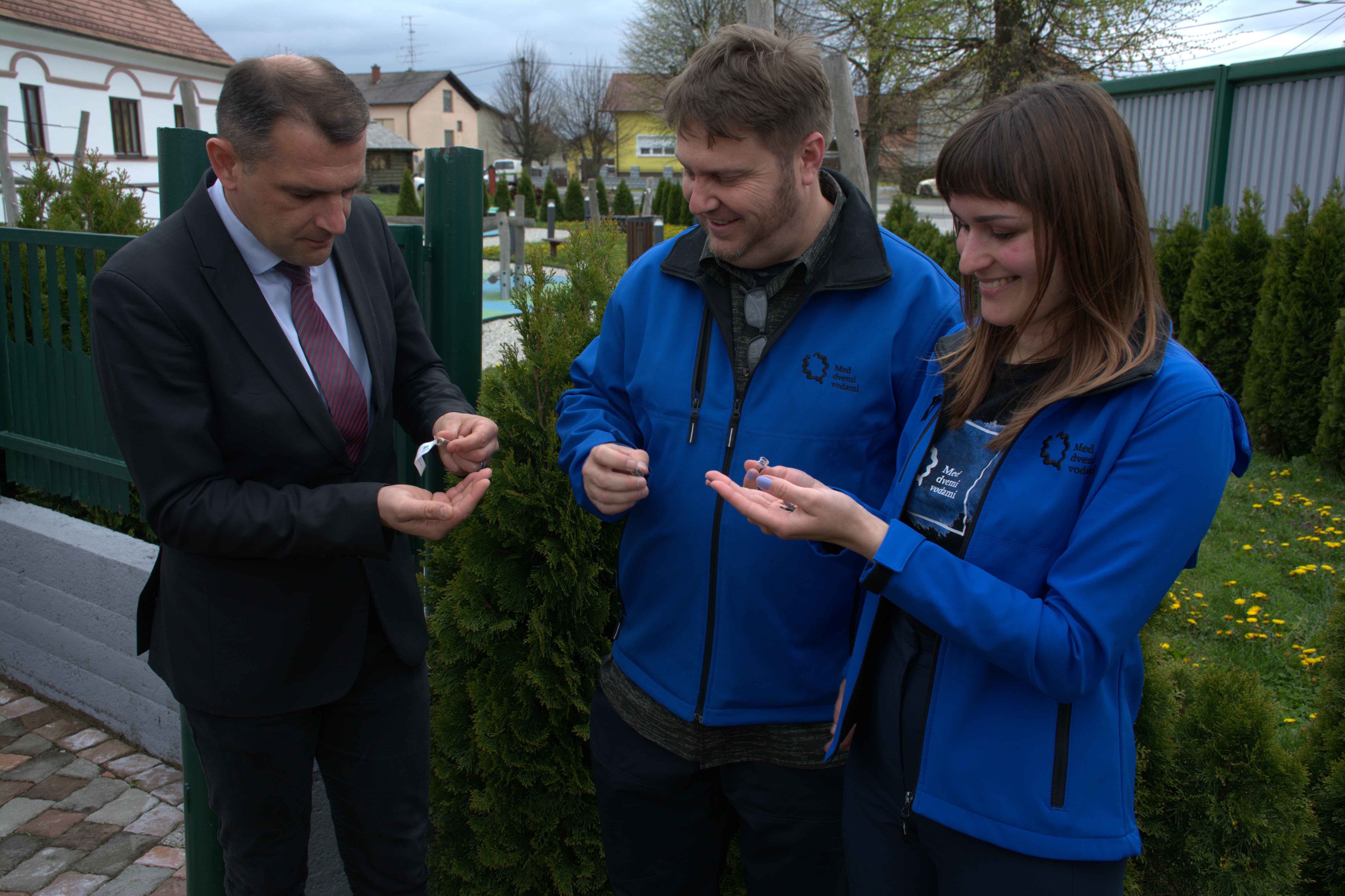 KRIŽOVEC Vrijeme je poslužilo i službeno je otvorena nova poučna staza “Čovjek i rijeka” KRIŽOVEC Vrijeme je poslužilo i službeno je otvorena nova poučna staza “Čovjek i rijeka”