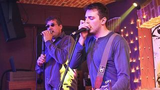 slika0009 Podroom (Petak, 14.12. – Rubikon – Azra tribute band)