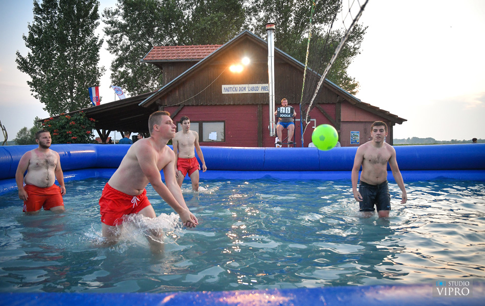 Kobre pobjednici prvog turnira u odbojci na vodi u Prelogu