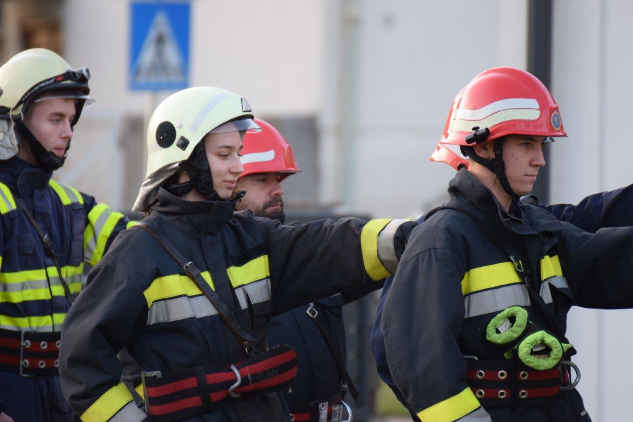 Osposobljavanje članstva Vatrogasne zajednice Grada Čakovca za zvanje vatrogasac