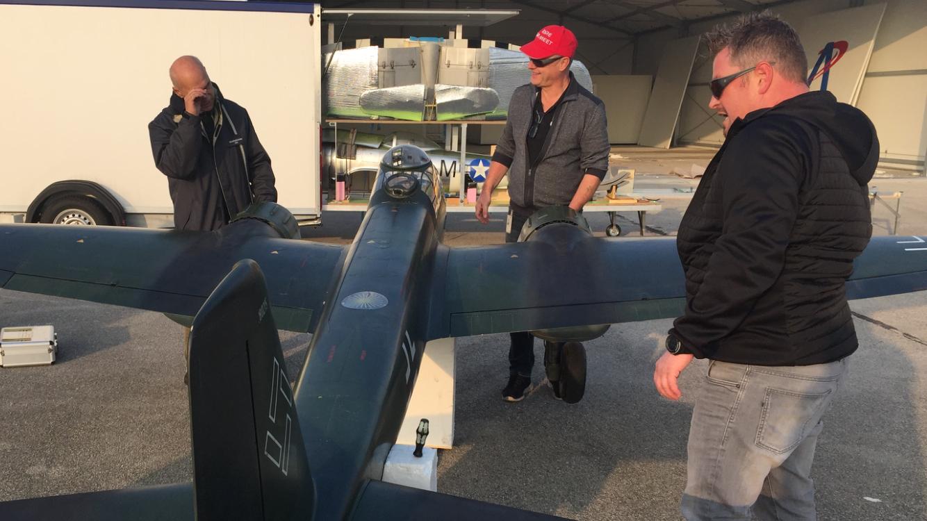 Njemački bombarder iz Drugog svjetskog rata na nebu iznad Čakovca