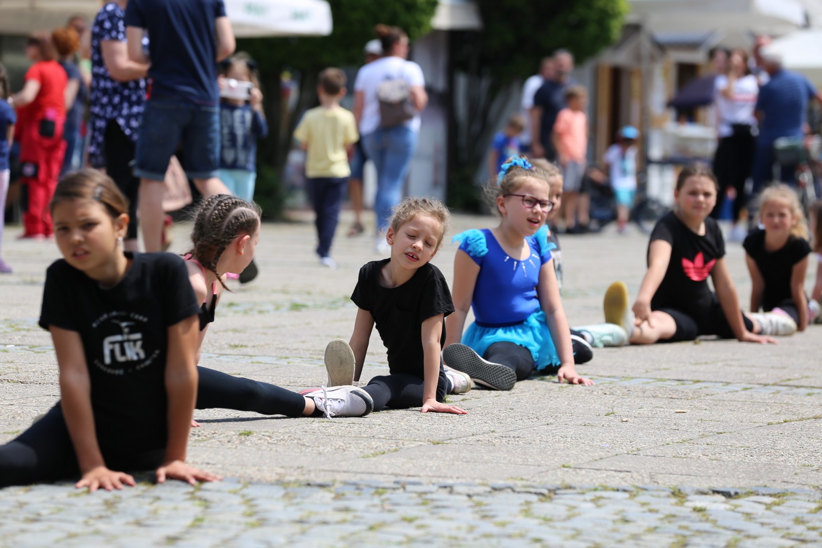 BRAVO! 356 Međimuraca i Međimurki zajedničkim je snagama napravilo više od 600 metara dugu špagu BRAVO! 356 Međimuraca i Međimurki zajedničkim je snagama napravilo više od 600 metara dugu špagu