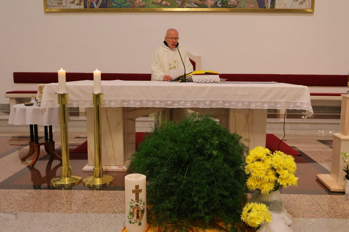 DAN SJEĆANJA Čakovec se i ove godine dostojanstveno prisjetio žrtava Vukovara i Škrabrnje te obljetnice pogibije Nikole VII. Zrinskog DAN SJEĆANJA Čakovec se i ove godine dostojanstveno prisjetio žrtava Vukovara i Škrabrnje te obljetnice pogibije Nikole VII. Zrinskog