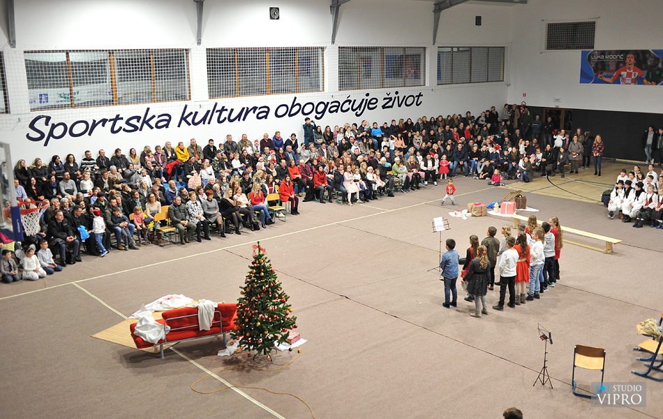 Božićna priredba Osnovne škole Draškovec