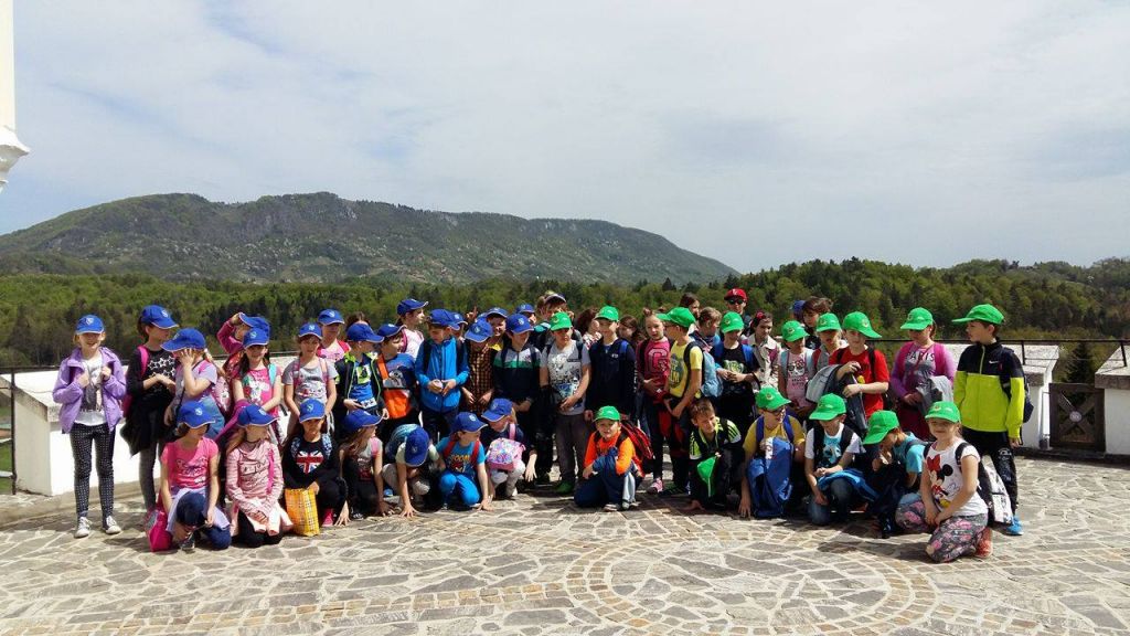 1300058599759654697652282950266