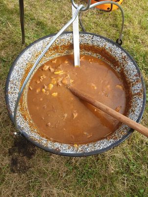 GULAŠIJADA U STRAHONINCU Ekipa iz HVIDR-e Jug Čakovec po prvi put na gulašijadi