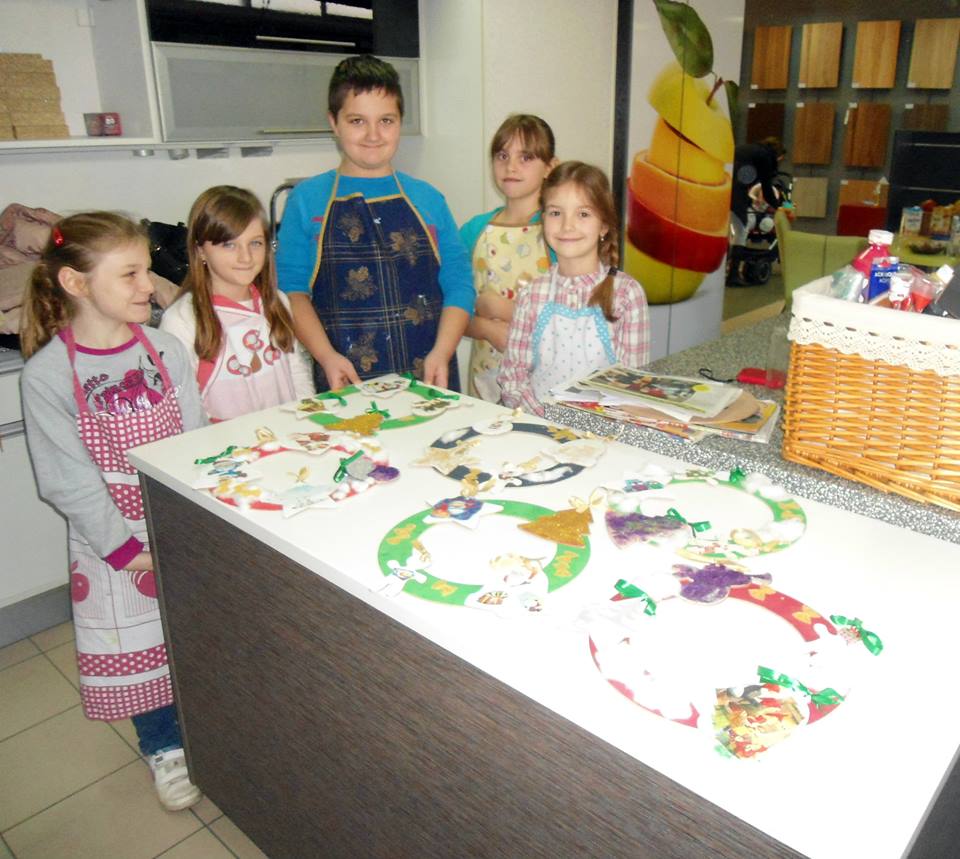 1037218776656277337878922787786