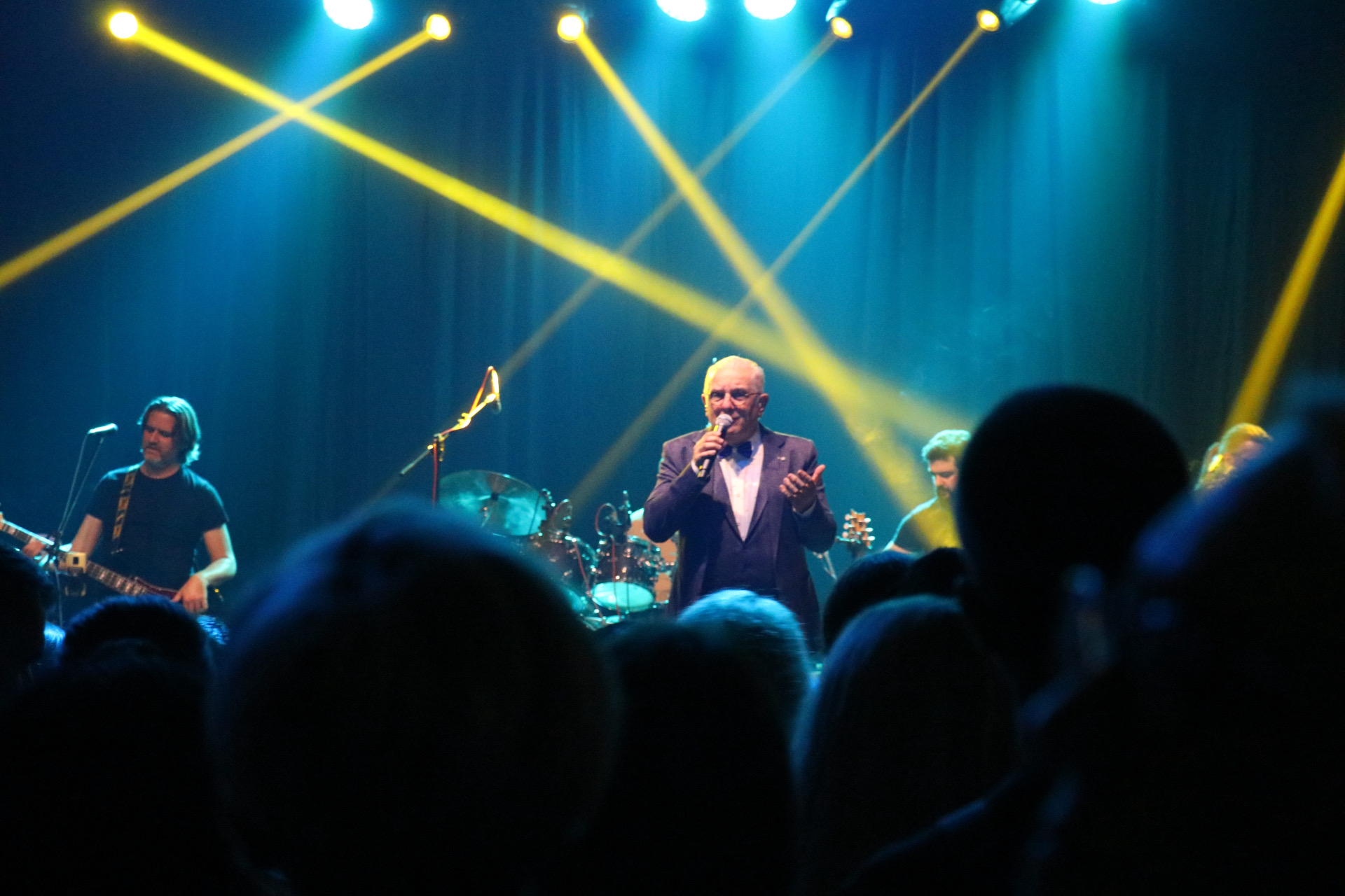 FOTO Željko Samardžić zagrijao Čakovec na jesenskom koncertu u punoj GOC dvorani