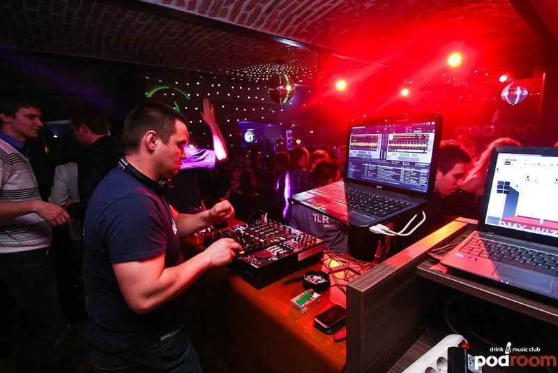 slika0011 Podroom (Subota, 24.11. – Shiny disco ball night + Stop Aids Party)