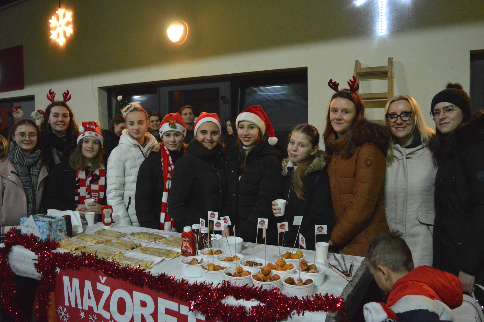 Božićni sajam u Kotoribi okupio velik broj posjetitelja