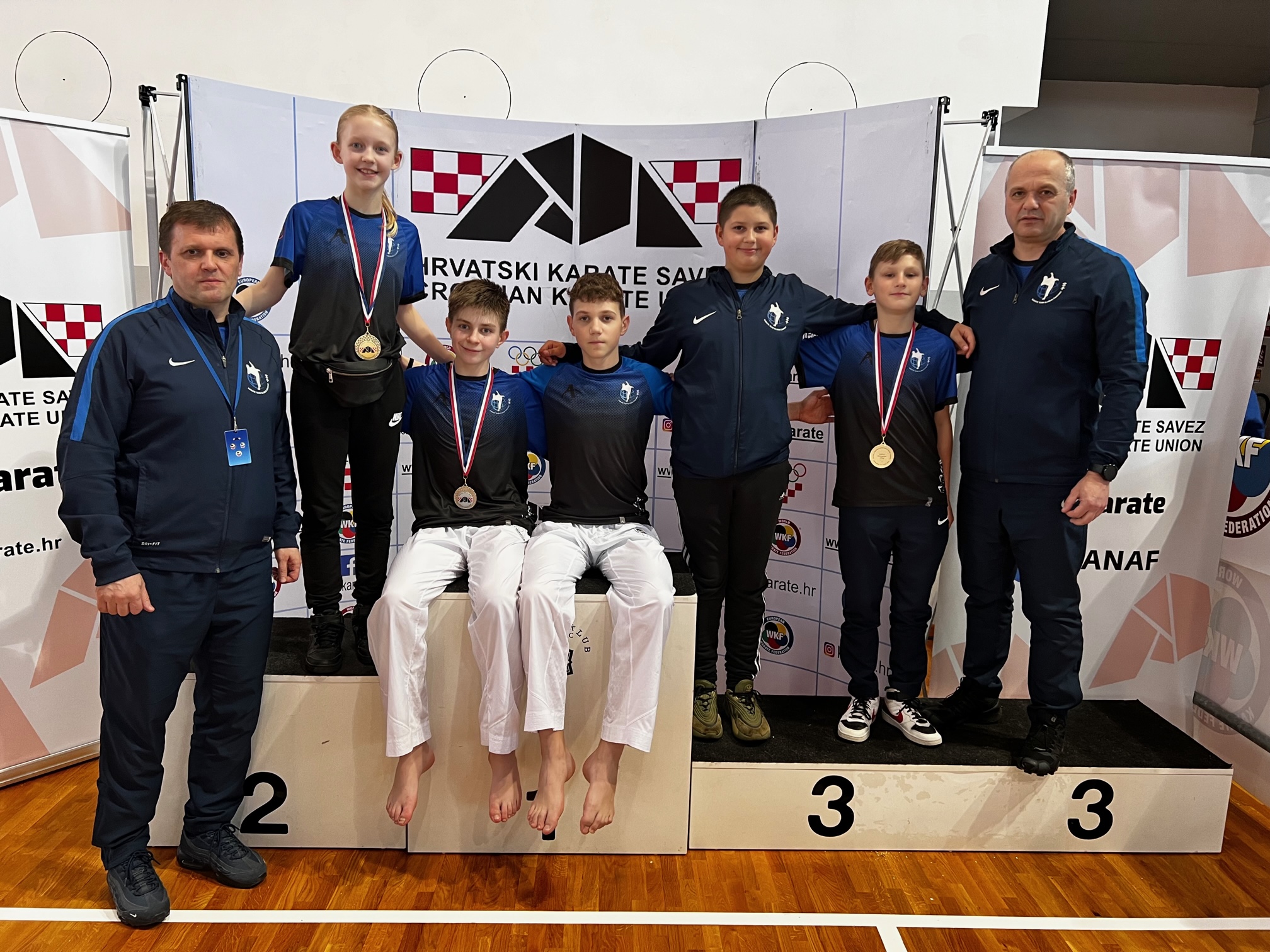 Image 5663611 (auto)