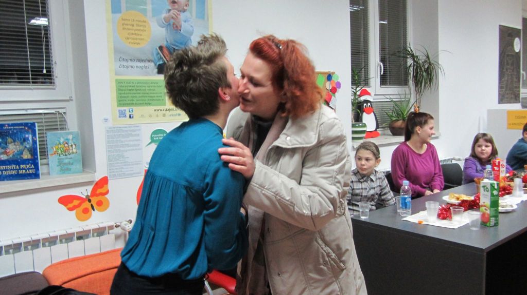 1237121110208467462594066104338