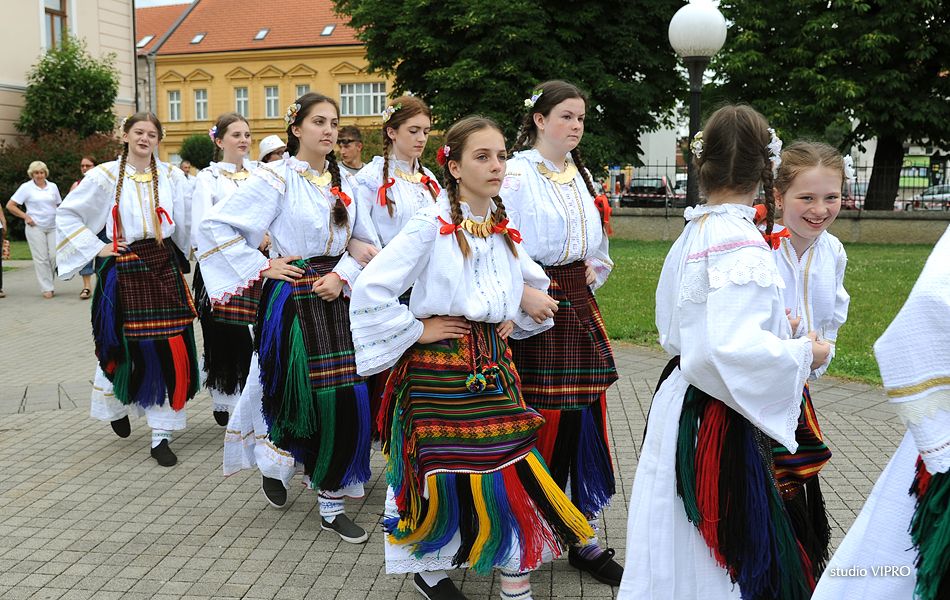 359115670dsc1839925430