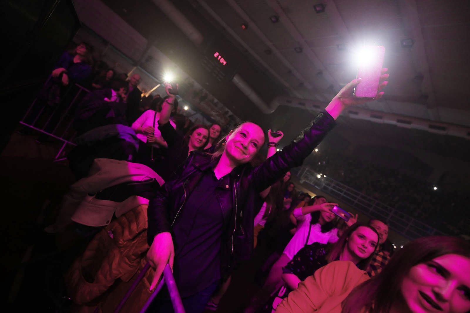 Grašo oduševio Čakovec: Puna dvorana s njim pjevala bezvremenske ljubavne hitove!